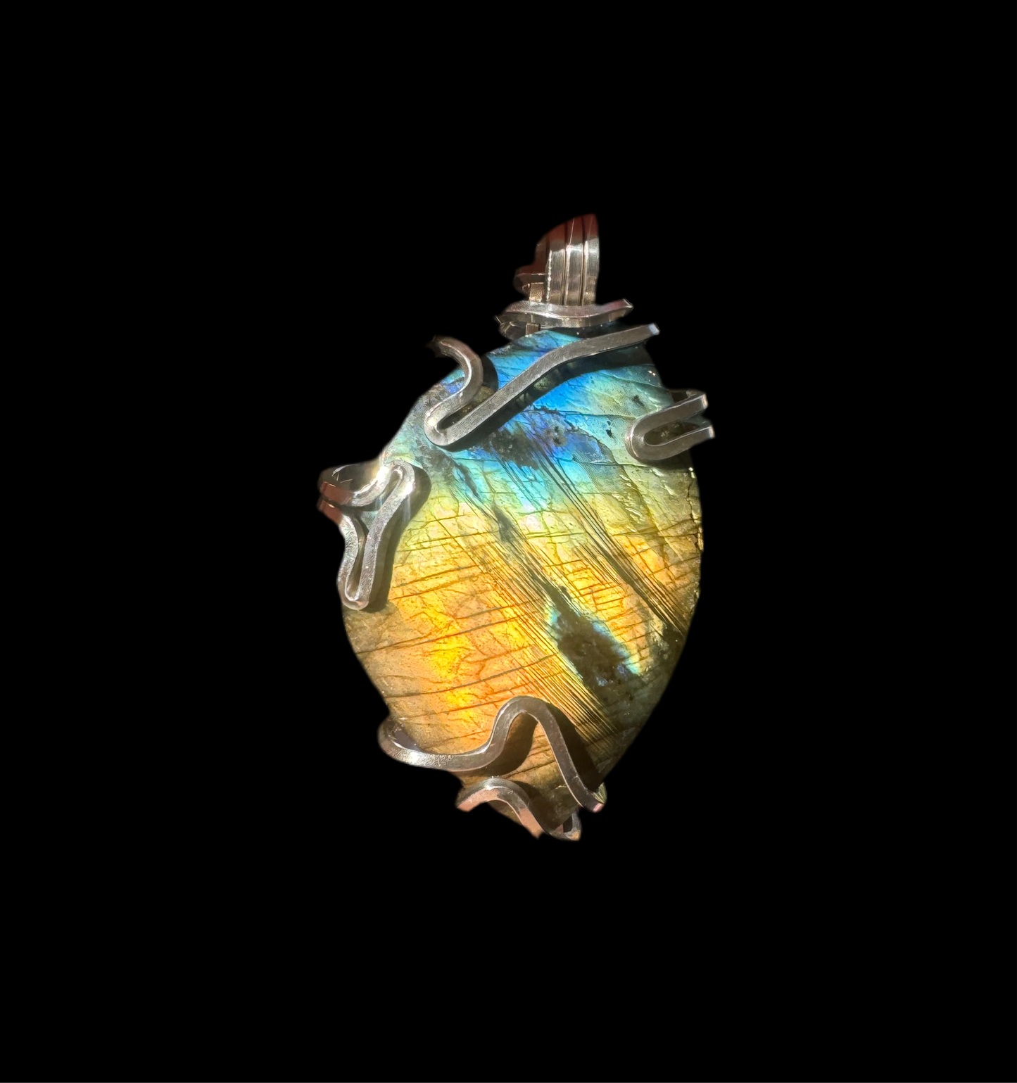 Labradorite Pendant